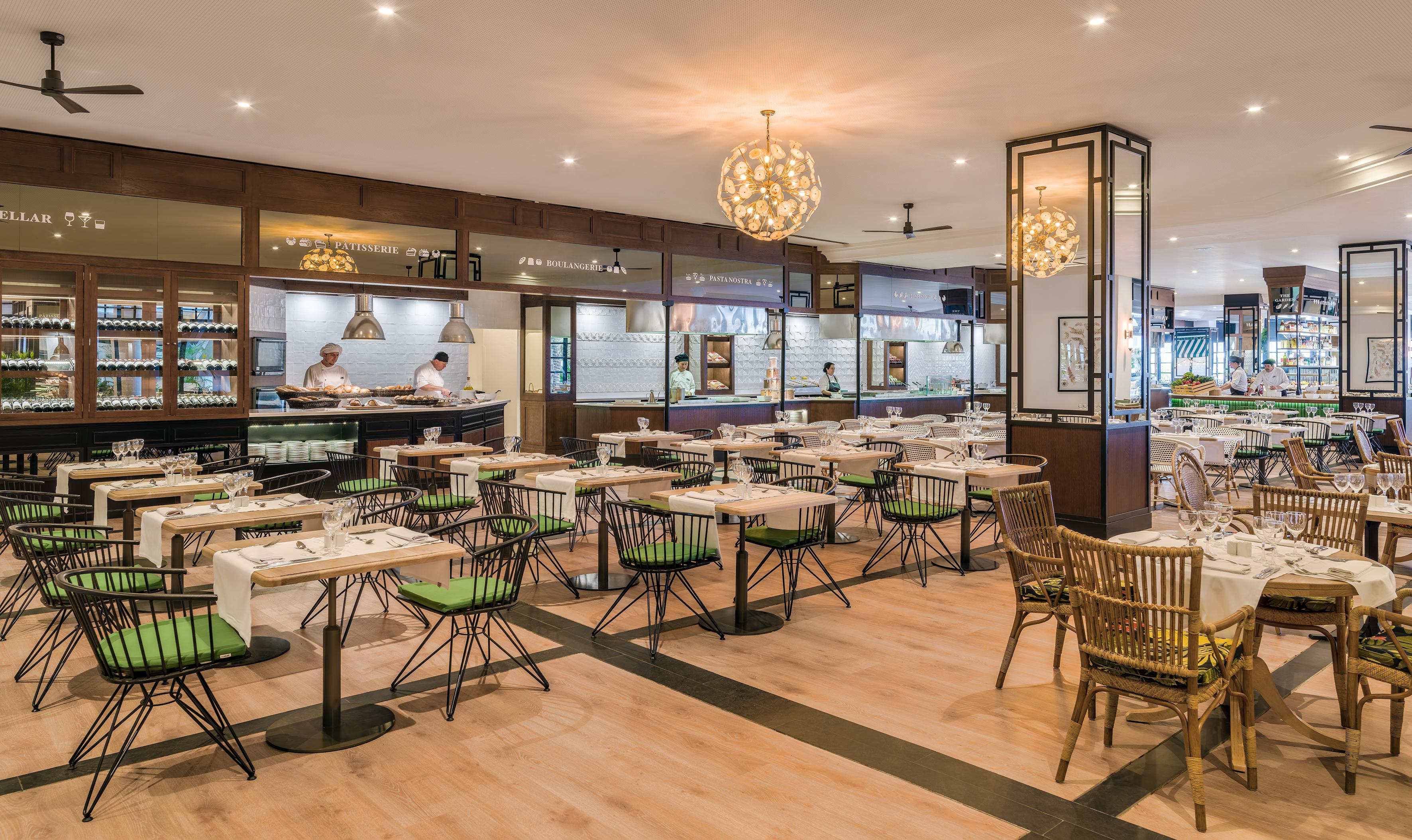 ホテル H10 ルビコン パレス プラヤ・ブランカ エクステリア 写真 The interior of the restaurant