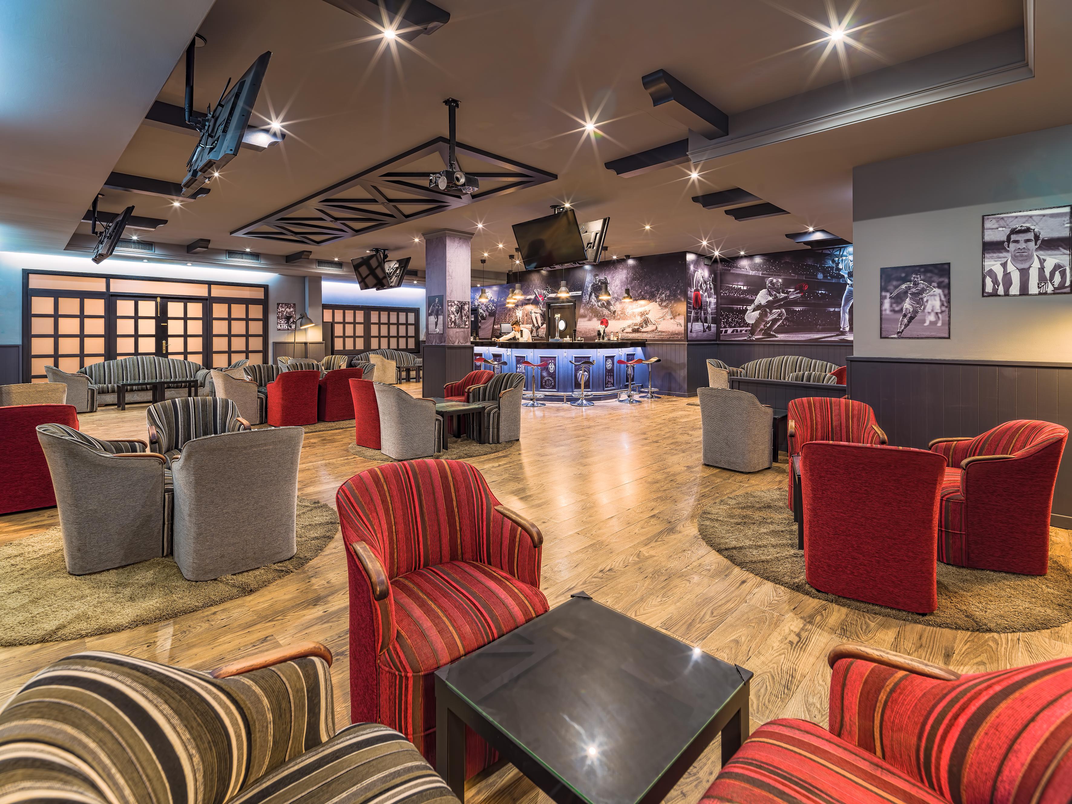 ホテル H10 ルビコン パレス プラヤ・ブランカ エクステリア 写真 The lounge at the airport